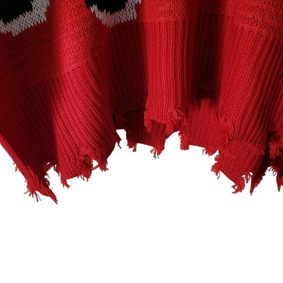 Black Red Multi Heart Knit V-Neck Long Sleeve Relaxed Fit Sweater - Picture 10 of 15